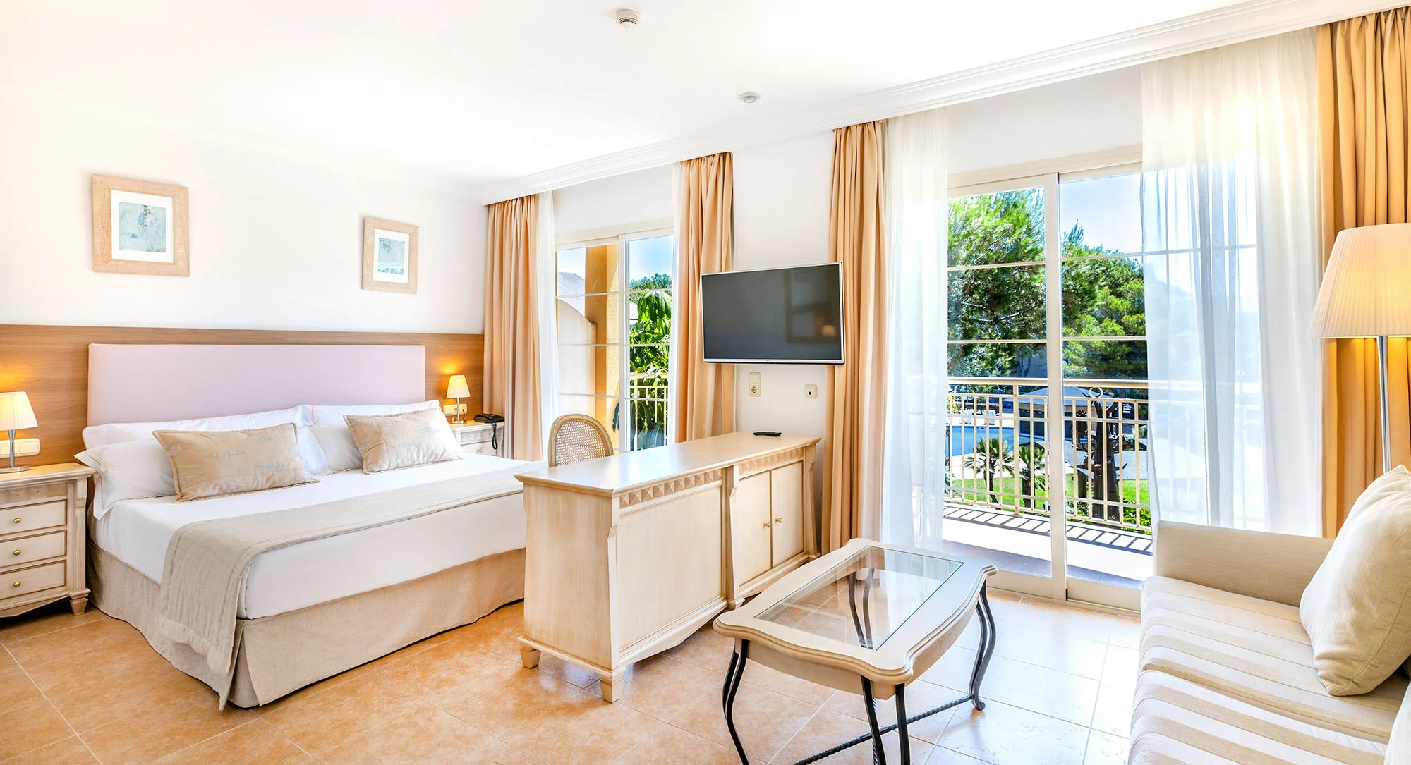 junior suite premium 1