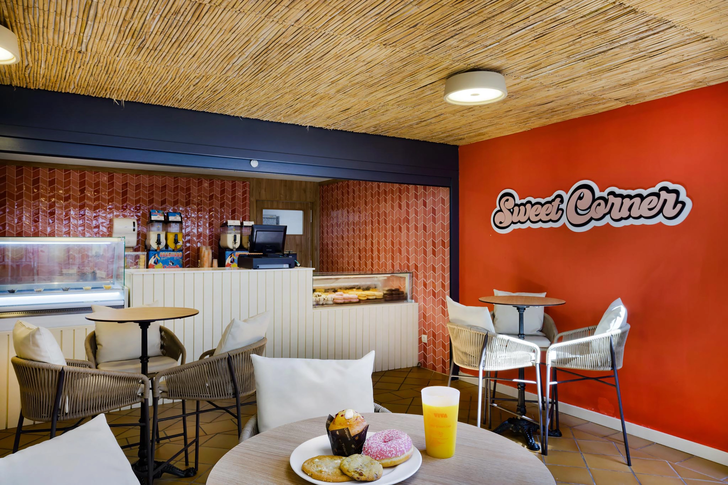 Sweet Corner 01.webp