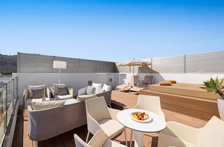 VIVA Sunrise - Royal Terrace Selection Club 03