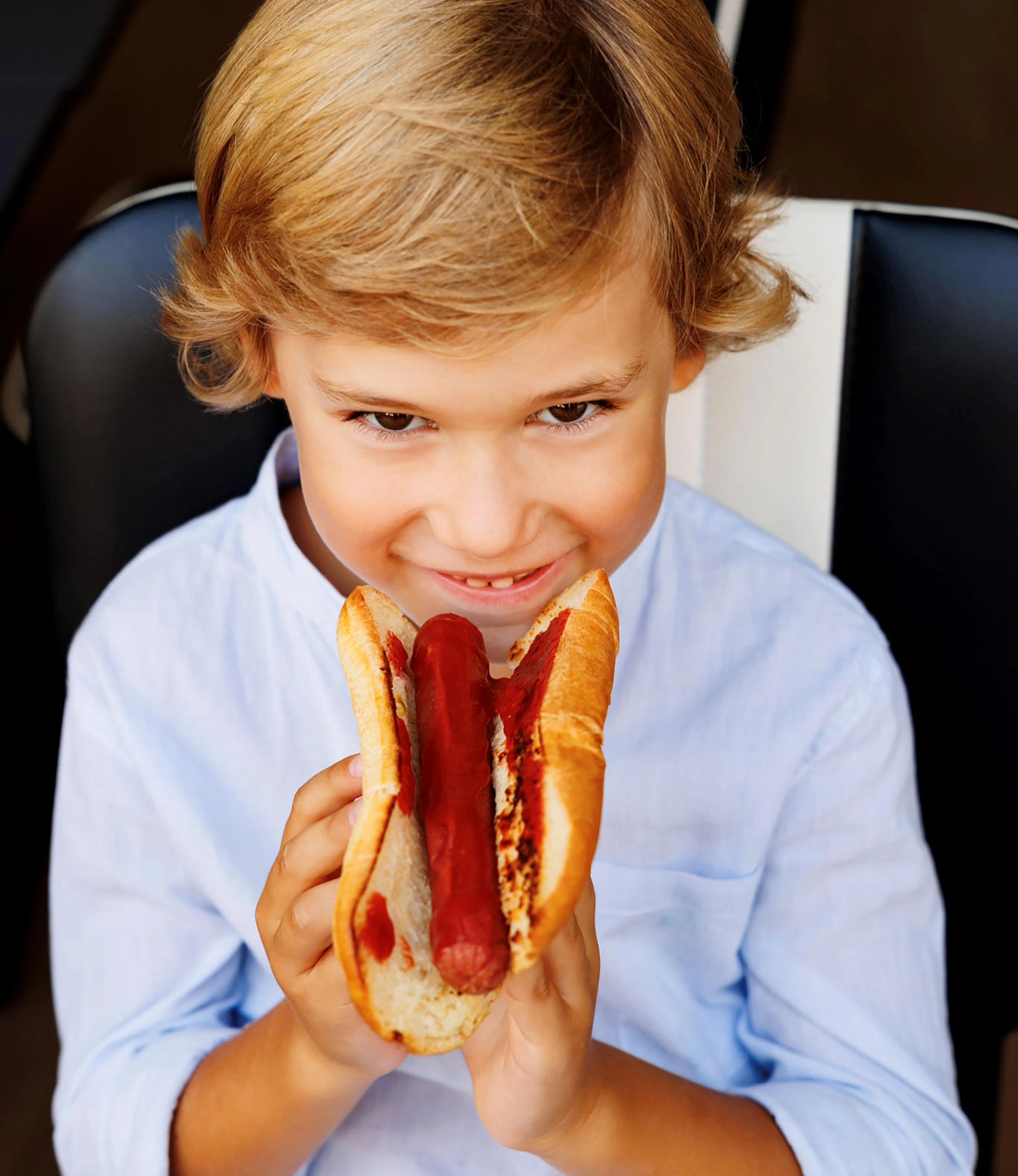 VIVA Sunrise - Lifestyle - Sports Bar 4 (1).webp