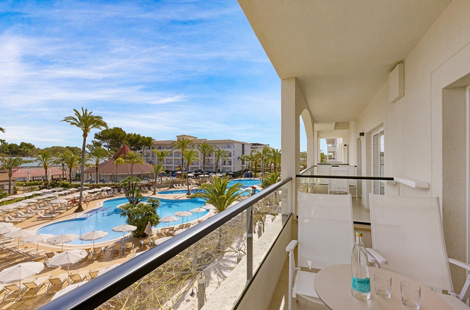 Blue-BalconSC