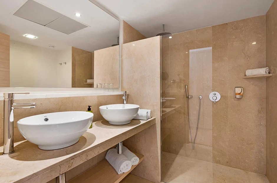 VIVA Sunrise - Bathroom