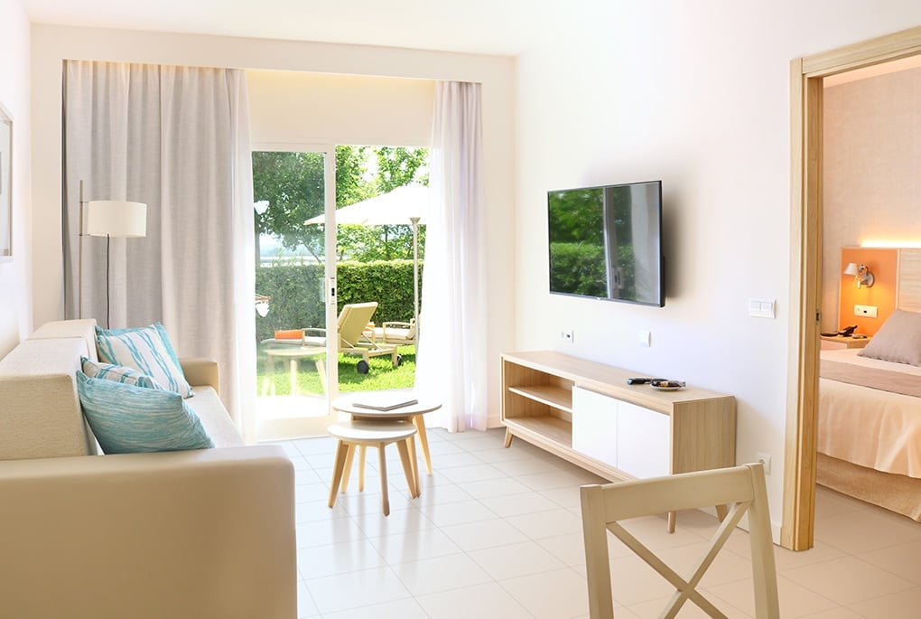 VIVA Blue livingroom