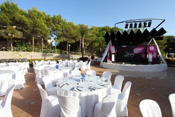 Summer-Night-Dinner-velada-nocturna-vanity-suite.jpg