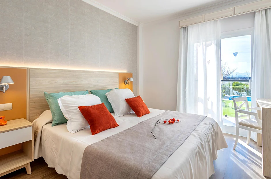 Blue-SC-AptoPrivatepool1