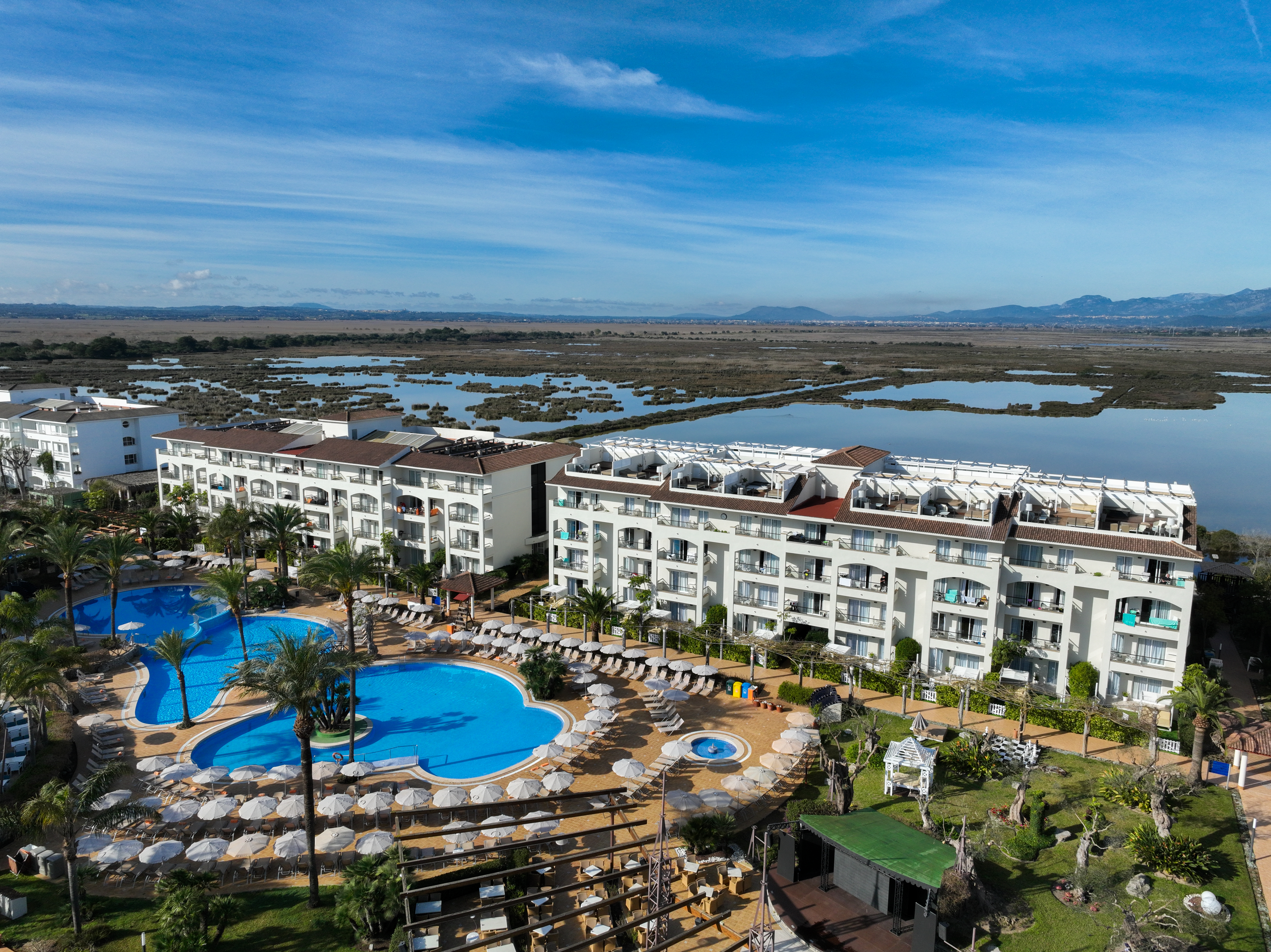 2023_05 - VIVA Blue - Aerea02.jpg