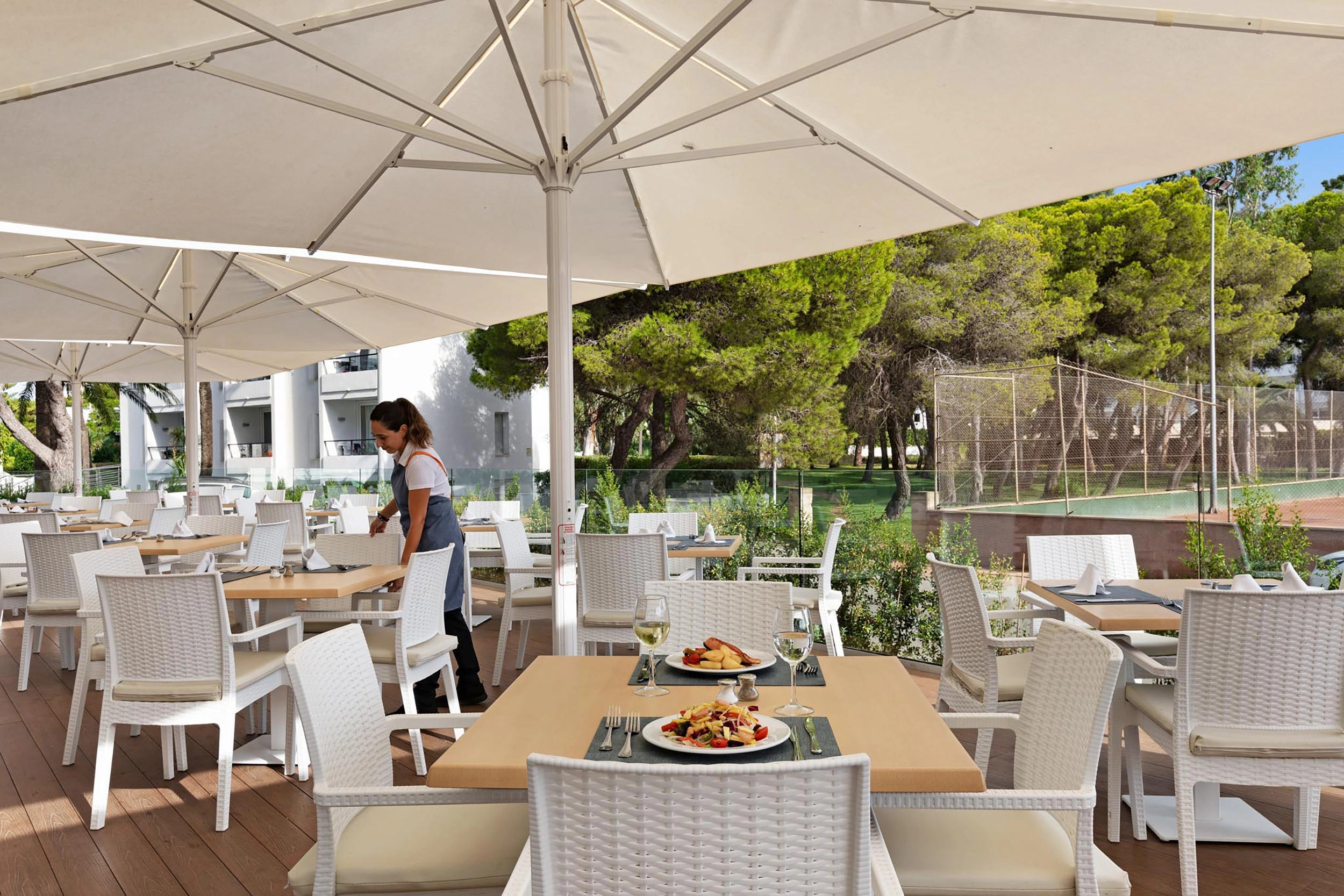 2022-09-Viva Eden Lago - Buffet Caprice 5.webp