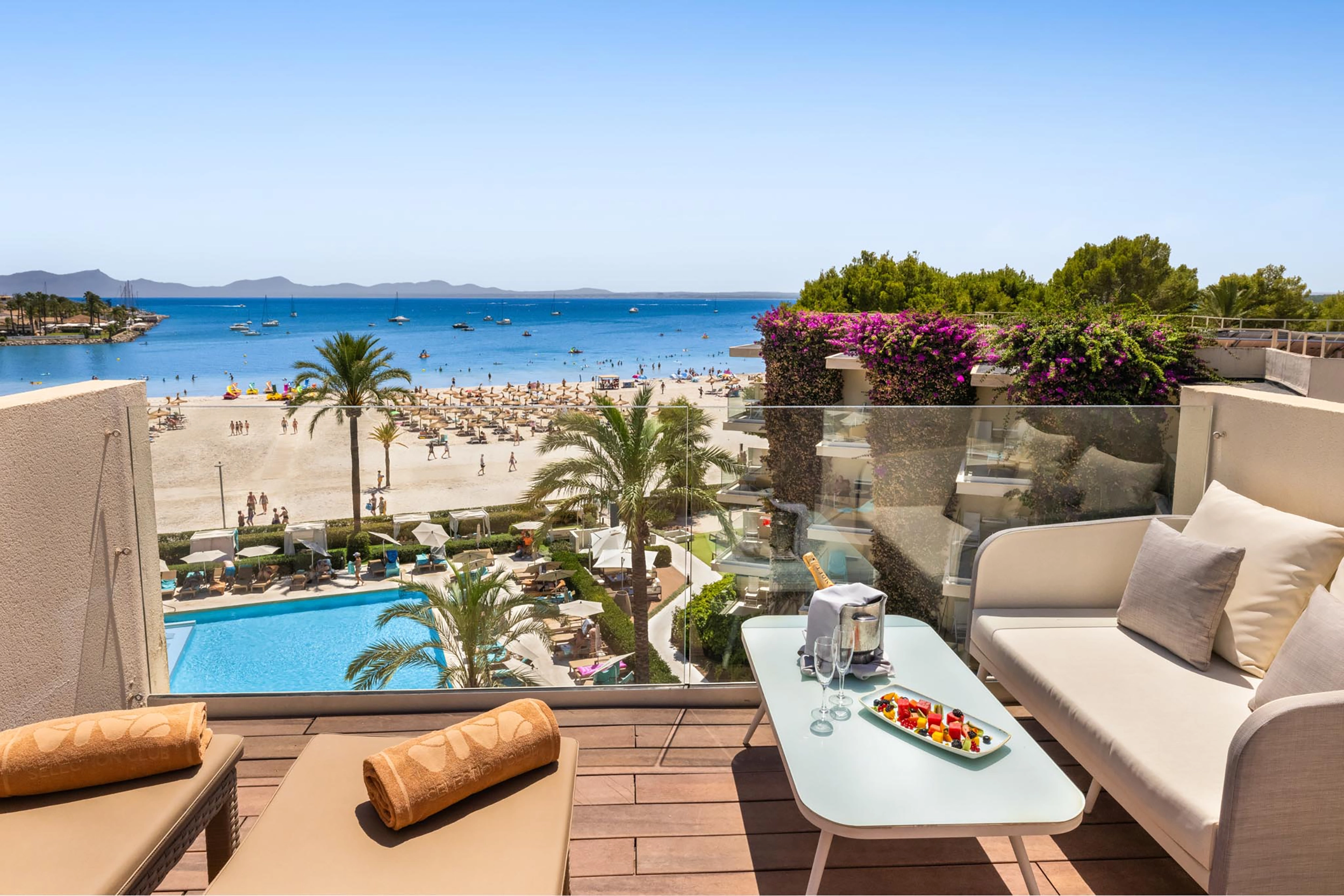 VIVA Golf - SC Royal Terrace Rooftop 2.webp