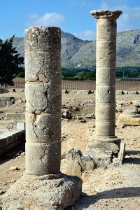 Säulen in den Ruinen der römischen Stadt Pollentia in Alcúdia